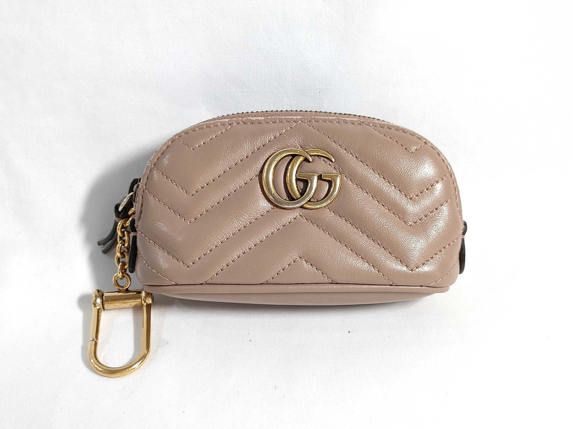 GUCCI GG Marmont Pouch