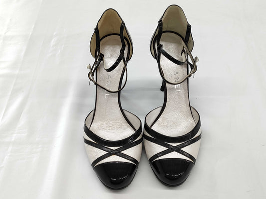 CHANEL Chanel pin heel pumps