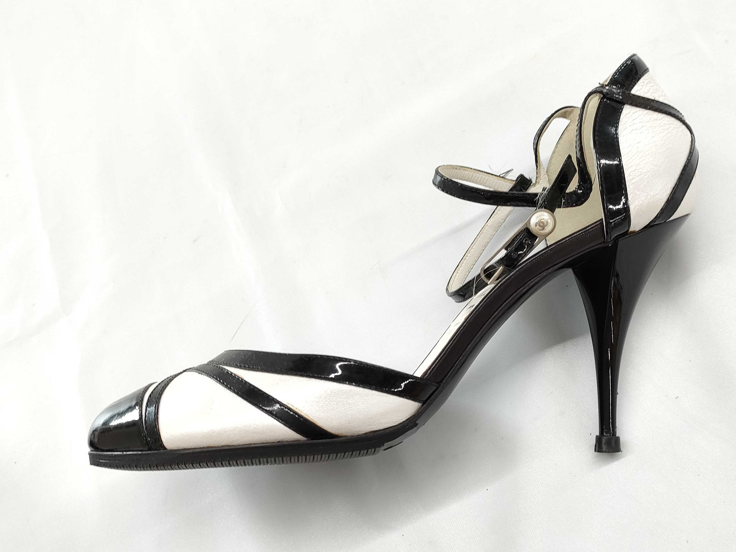 CHANEL Chanel pin heel pumps