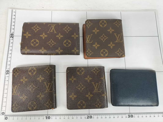 LOUIS VUITTON LOUIS VUITTON Monogram Louis Vuitton Monogram Taiga Folding Wallet Marco Multiple Wallet