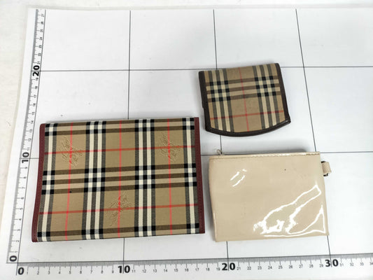 BURBERRY Check 3-Piece Accessory Coin Case