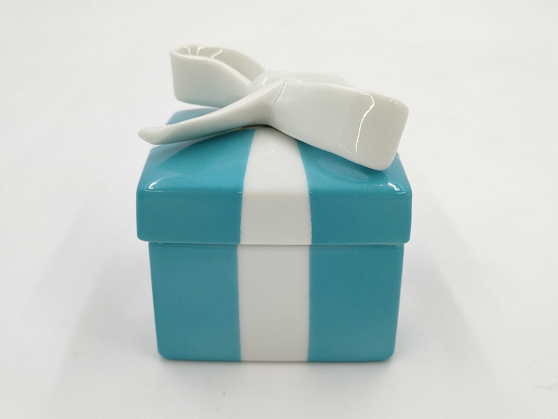 Tiffany & Co. Tiffany Figurine Ceramic Figurine