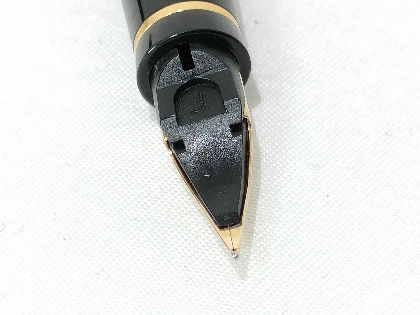 PARKER PARKER Fountain Pen 14K Black x Gold Pen