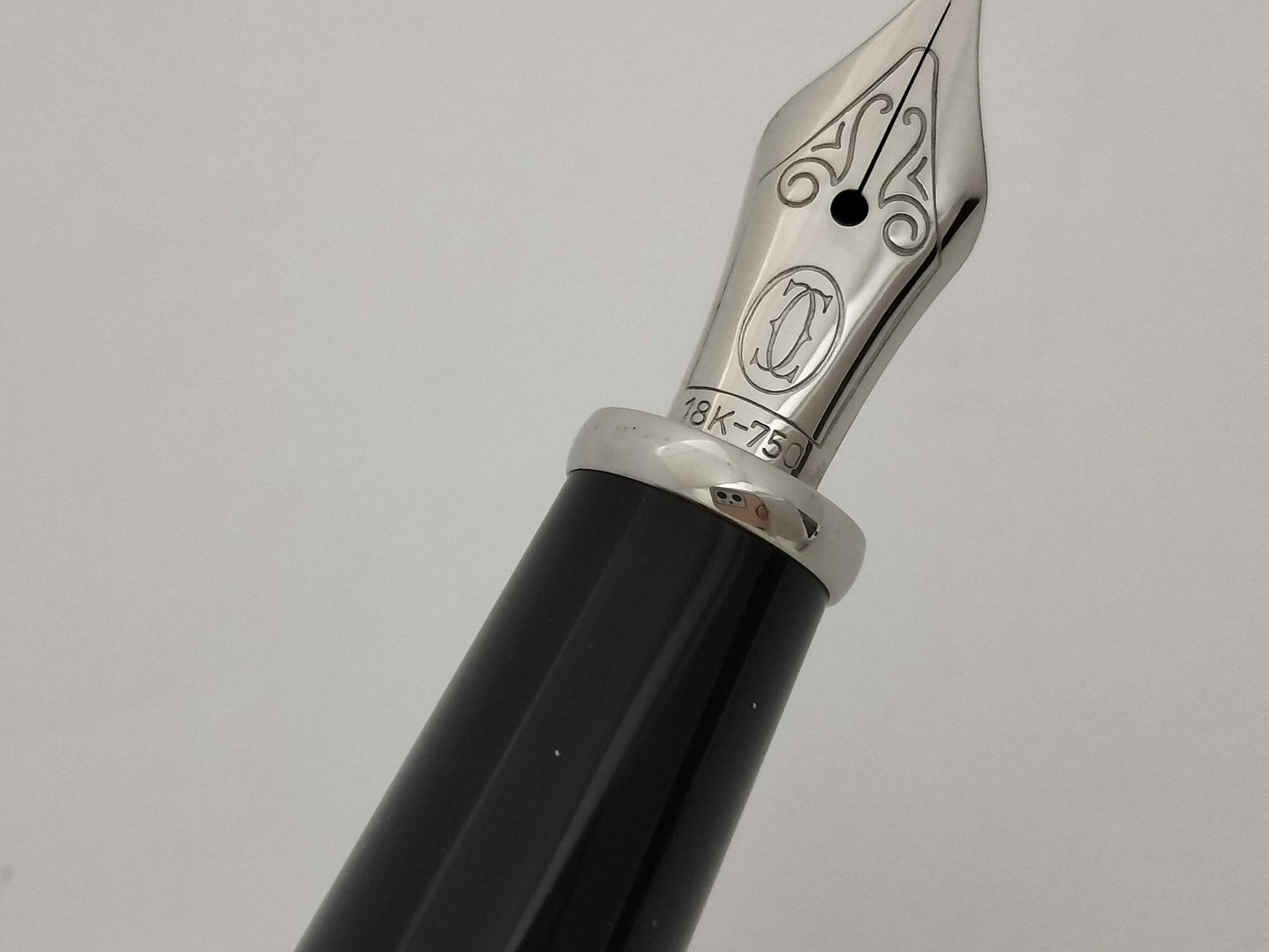 Cartier Diabolo Fountain Pen, 18K Black and Silver
