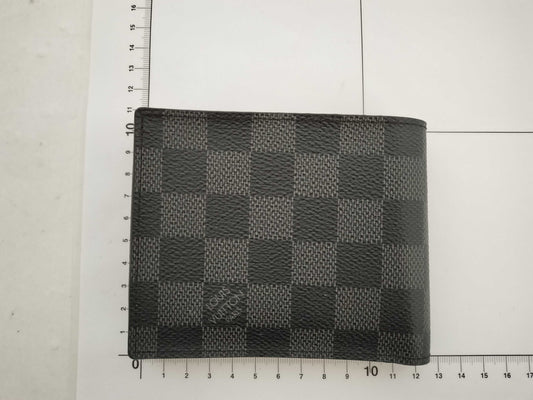 LOUIS VUITTON Damier Graphite Marco Wallet