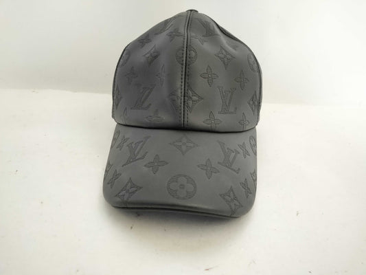 LOUIS VUITTON LOUIS VUITTON Caps and other accessories