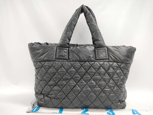 CHANEL Coco Cocoon Tote Bag