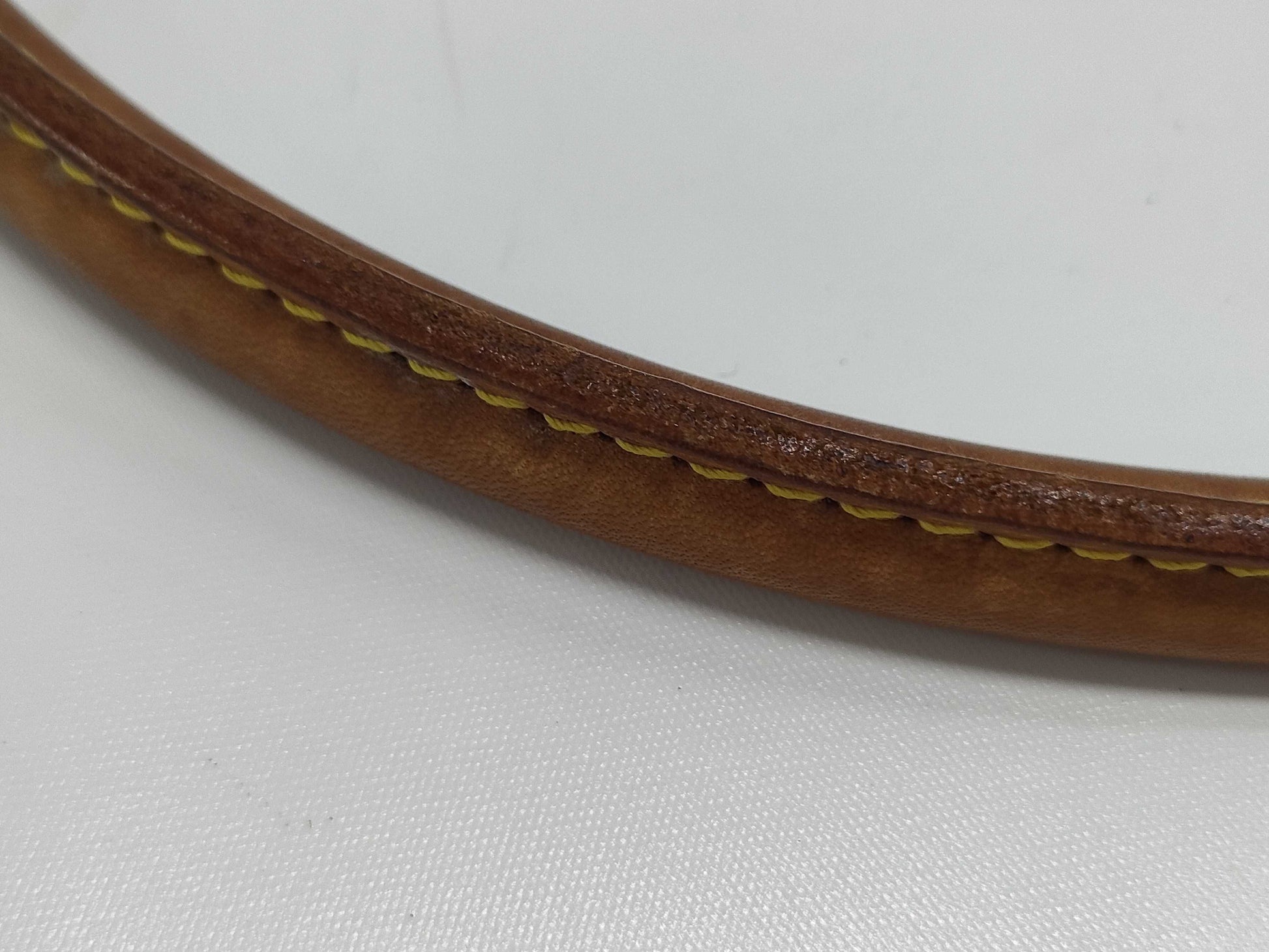 LOUIS VUITTON Looping GM Handbag