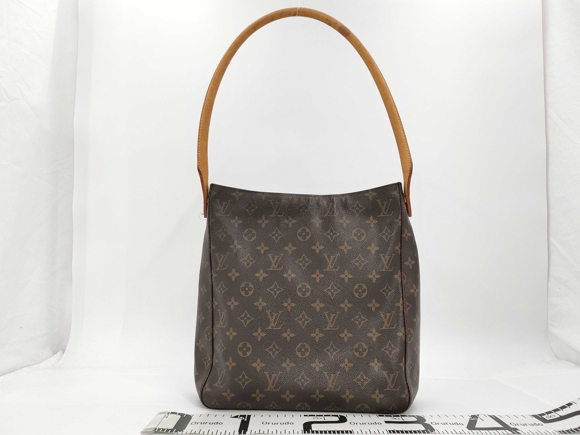 LOUIS VUITTON Looping GM Shoulder Bag
