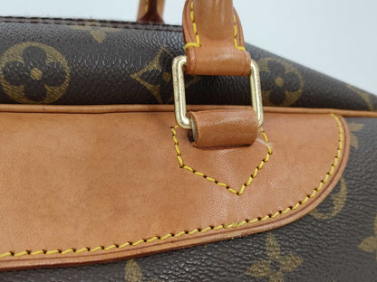 LOUIS VUITTON Deauville handbag