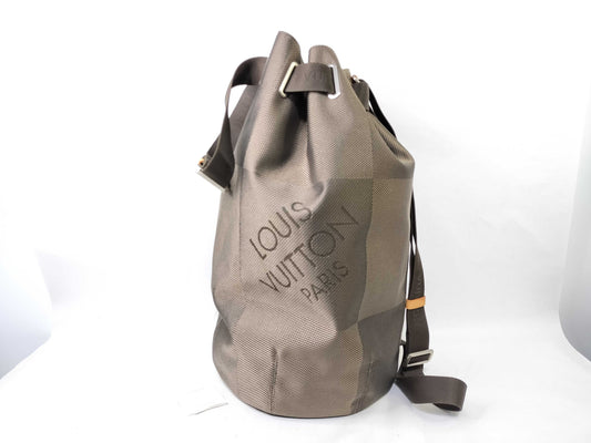 LOUIS VUITTON Damier Geant Shoulder Bag M93011 Matero GM One-Shoulder/Semi-Shoulder Drawstring Style Brown FL1004 Shoulder Bag