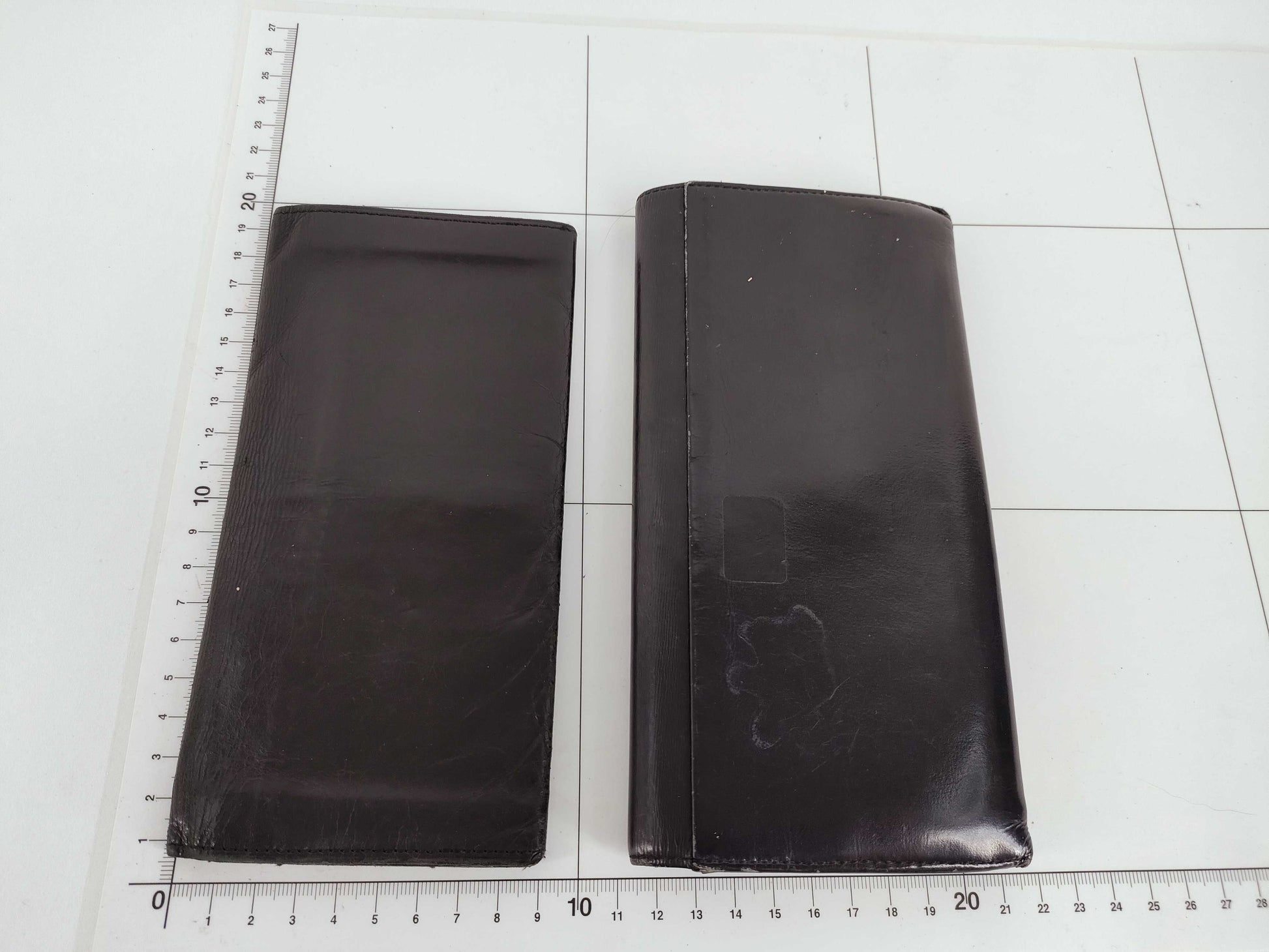 Yves Saint Laurent 2-piece long wallet set Yves Saint Laurent wallet