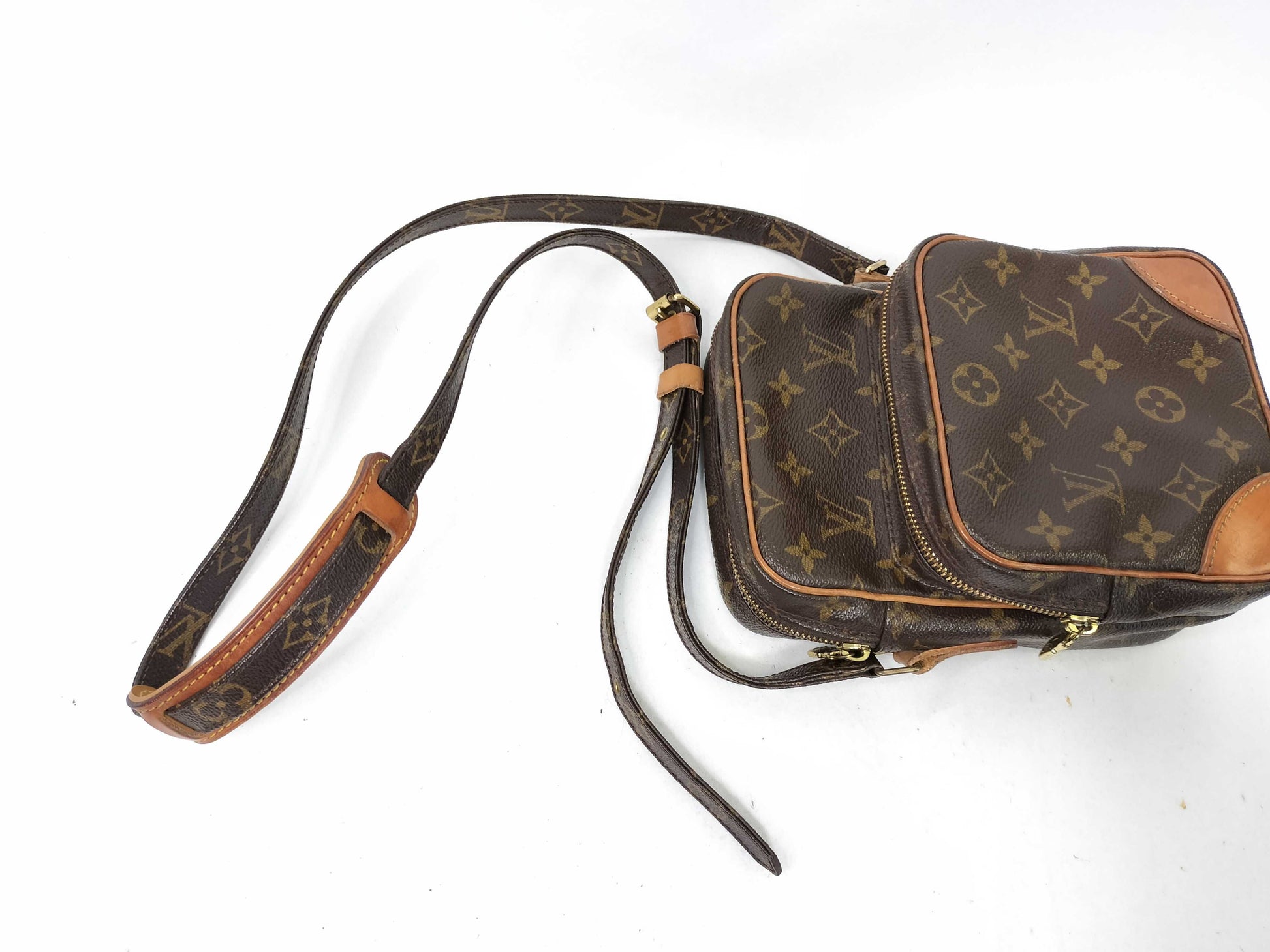 LOUIS VUITTON Monogram LOUIS VUITTON Monogram Vuitton Amazon M45236 Shoulder Bag