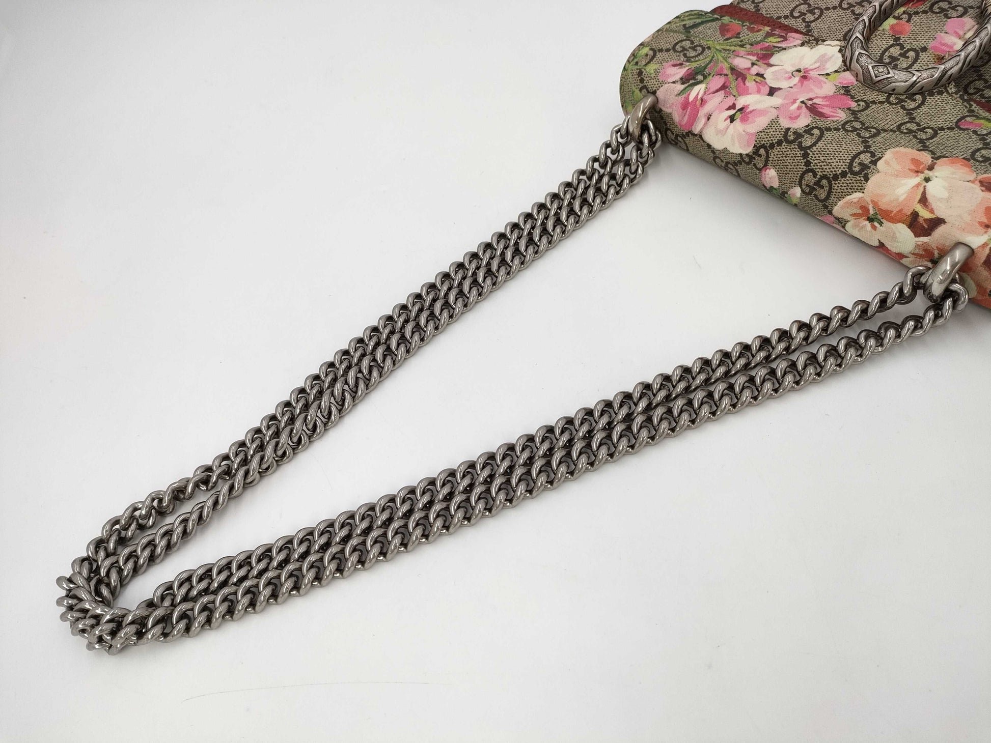 GUCCI Dionysus GG Supreme Floral Print Shoulder Bag in Brown