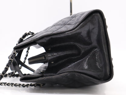 CHANEL Matelasse Caviar Leather Chain Tote Bag Black Card 18215968 Tote Bag