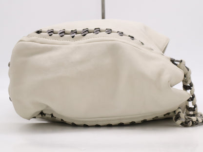 CHANEL Luxury Leather Chain Tote Bag White Seal 10981389 Tote Bag