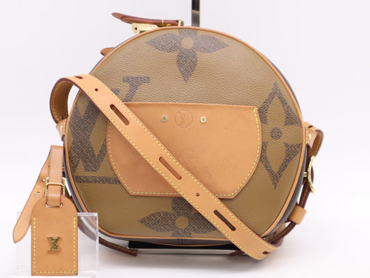 LOUIS VUITTON M44604 Monogram Giant Reverse Boite Chapeau Souple Shoulder Bag