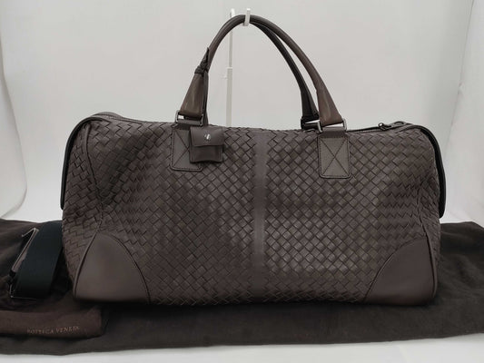 BOTTEGA VENETA Intrecciato Boston Bag, 2-Way Leather, Brown, with Strap, Dust Bag, Cloche, Padlock, and Key