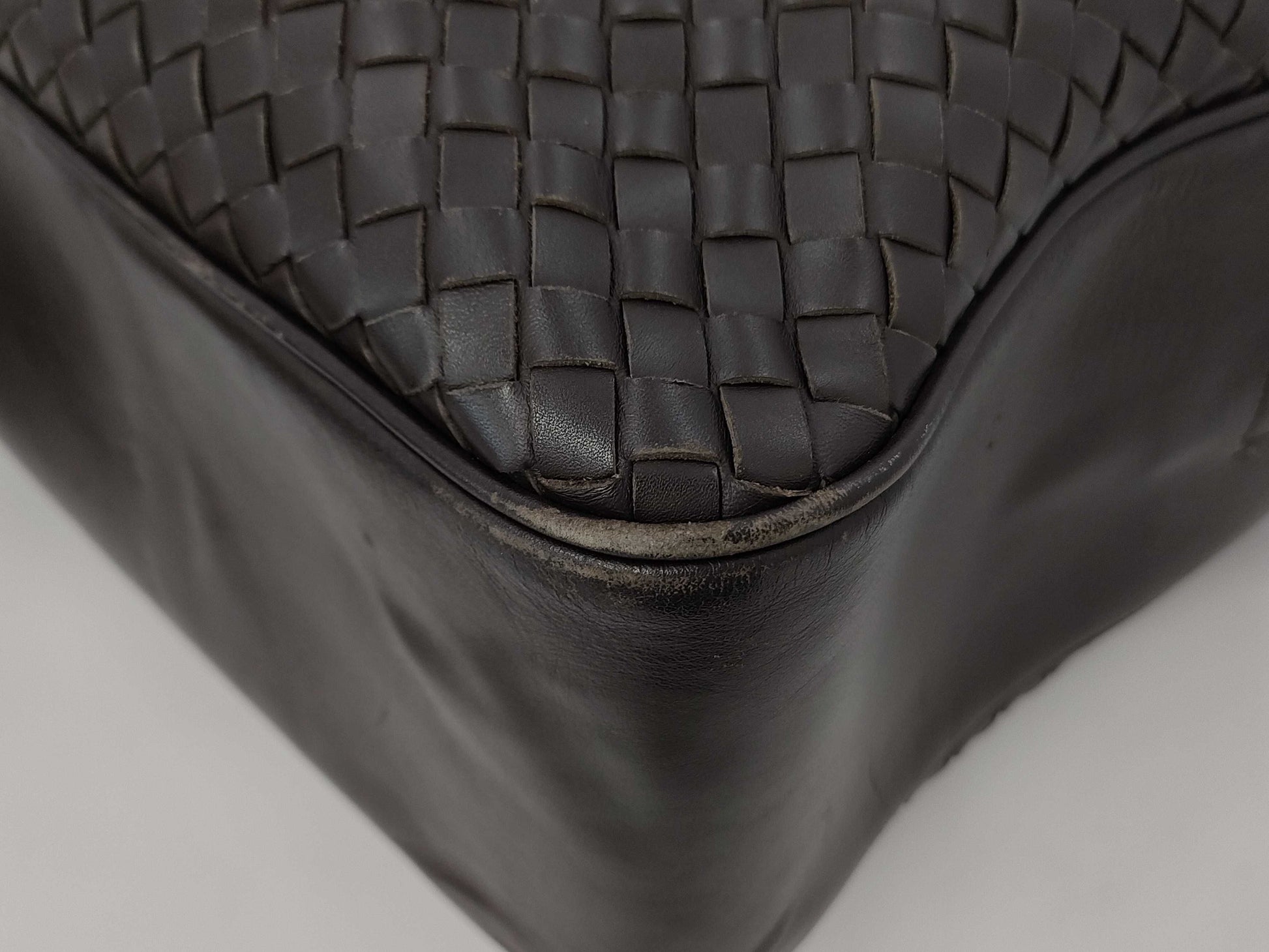 BOTTEGA VENETA Intrecciato Briefcase, 2-Way Leather, Brown, with Strap, Cloche, Padlock, Key, and Dust Bag