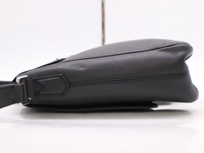 LOUIS VUITTON M32624 Taiga Roman MM Boreal PL1119 Shoulder Bag