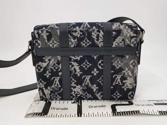 LOUIS VUITTON M57282 Monogram Tapestry Trank Messenger PM Shoulder Bag with RFID Ready Dust Bag