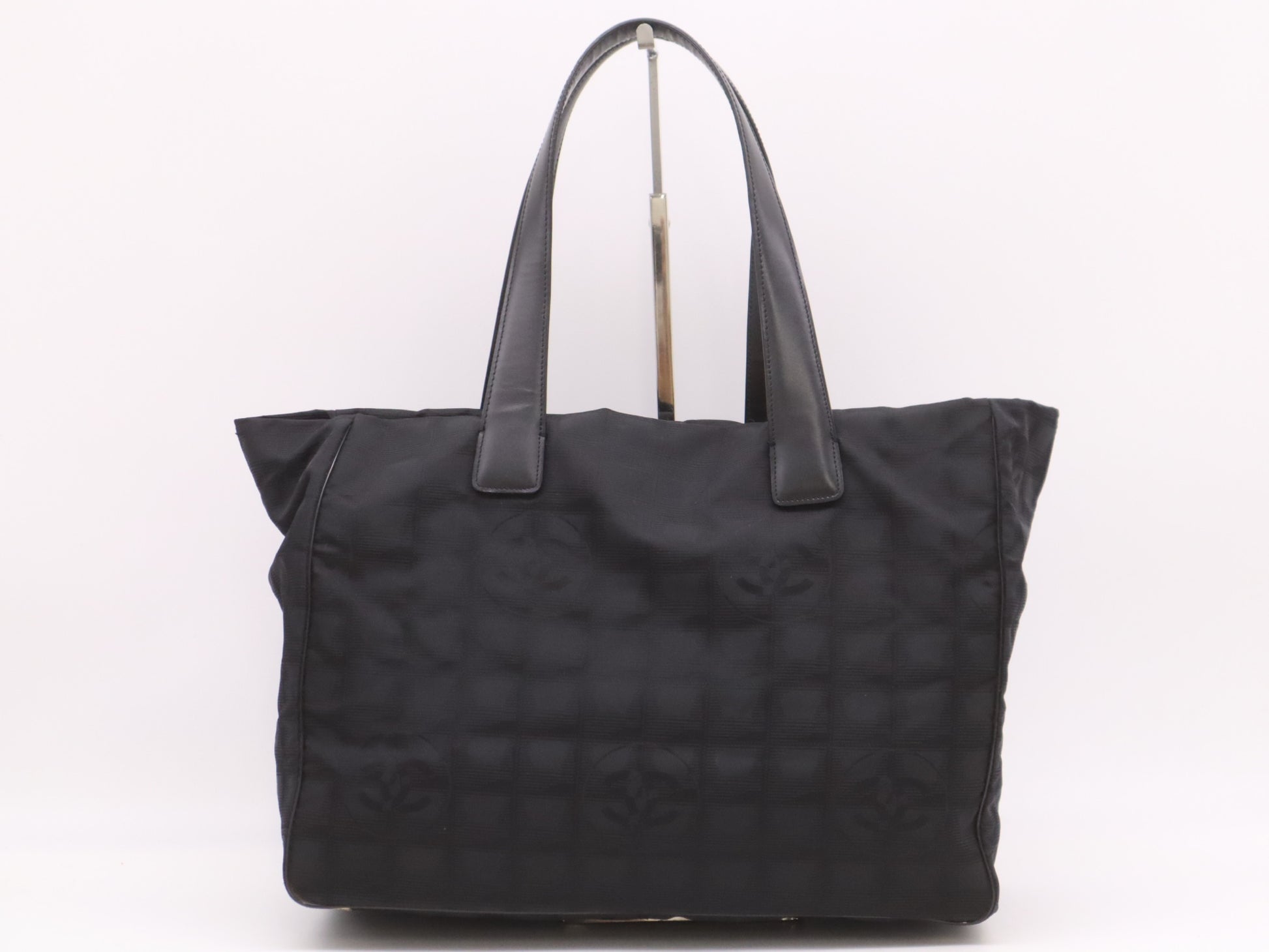CHANEL A15991 Nylon x Leather New Travel Line Black Tote Bag