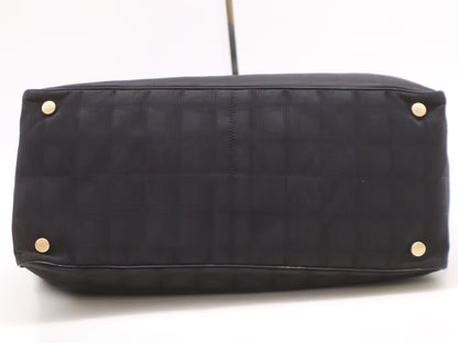 CHANEL A15991 Nylon x Leather New Travel Line Black Tote Bag