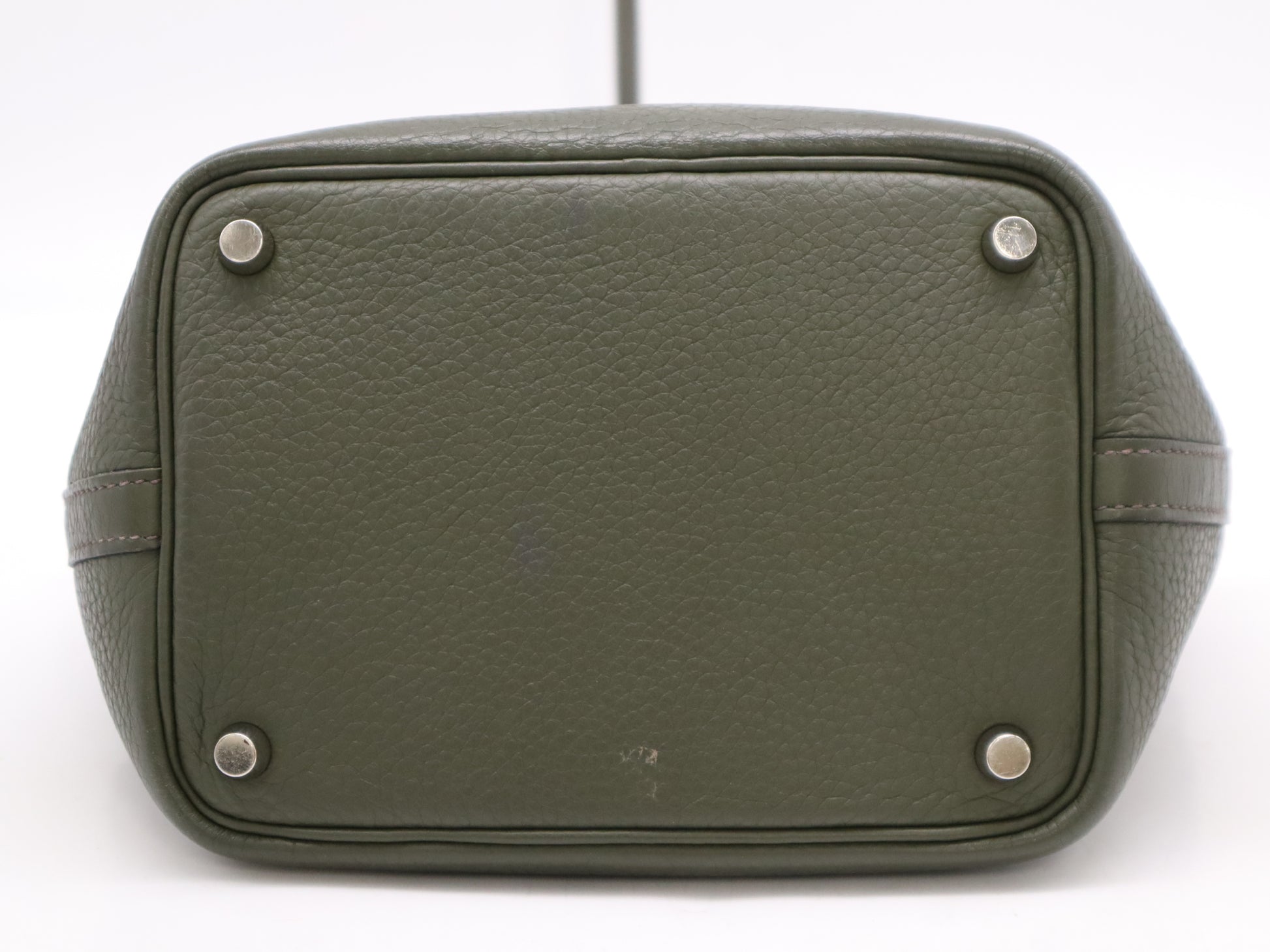 HERMES Taurillon Clémence Picotin PM Handbag, Green, F Stamp, 2002