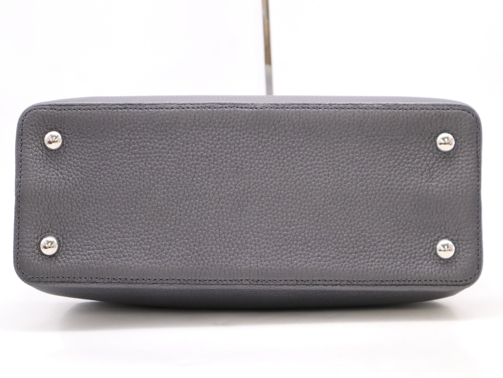 LOUIS VUITTON M24654 Taurillon Leather Capucines MM Parnassua Handbag with Dust Bag