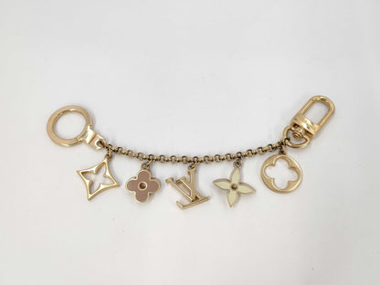 LOUIS VUITTON M65111 Bag Charm Metal Fleur de Monogram Key Case/Key Holder