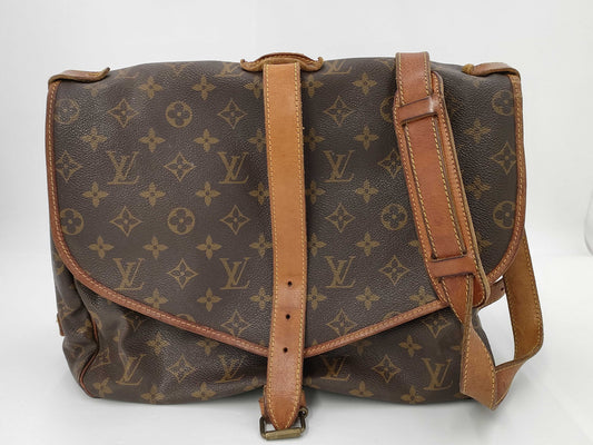 LOUIS VUITTON LOUIS VUITTON Vuitton Monogram Saumur 43 AR0995 Shoulder Bag