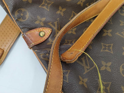 LOUIS VUITTON LOUIS VUITTON Vuitton Monogram Saumur 43 AR0995 Shoulder Bag