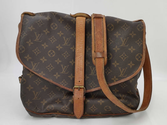 LOUIS VUITTON LOUIS VUITTON Vuitton Monogram Saumur AR0960 Shoulder Bag
