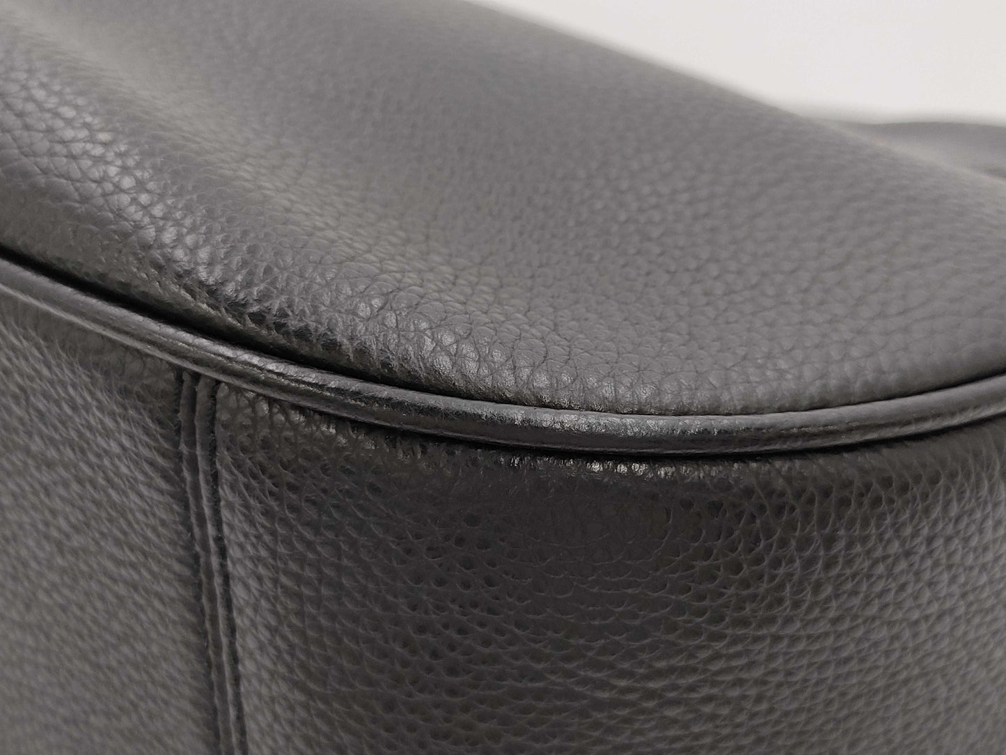 COACH Leather 2-Way One-Shoulder Black Handbag