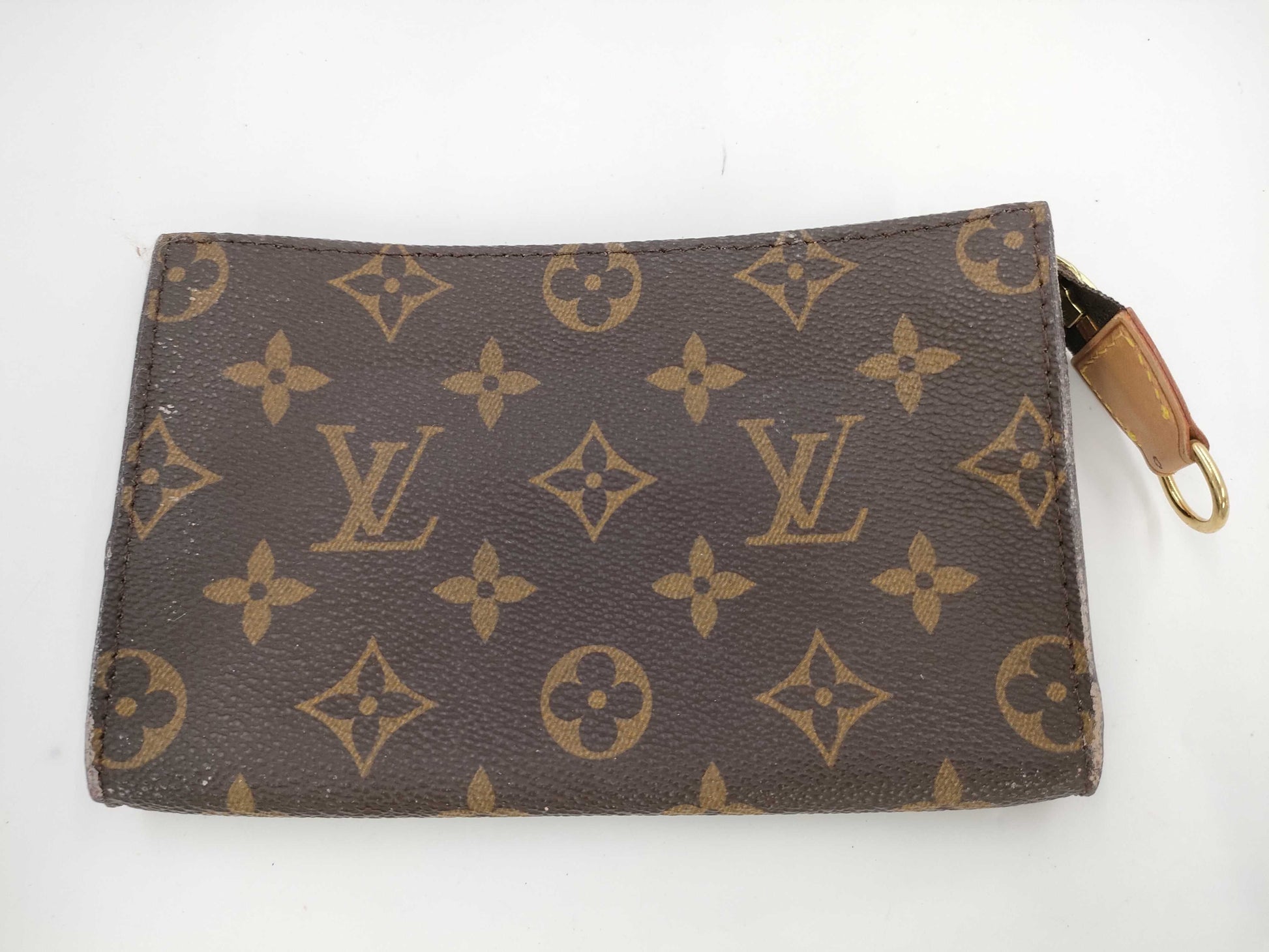 LOUIS VUITTON Monogram Bucket Pouch