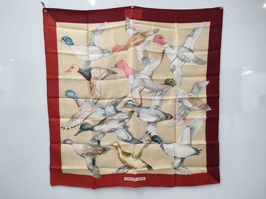 HERMES Bird Scarf