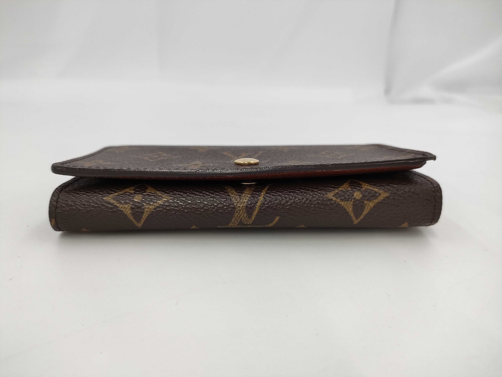 LOUIS VUITTON Monogram Bifold Wallet
