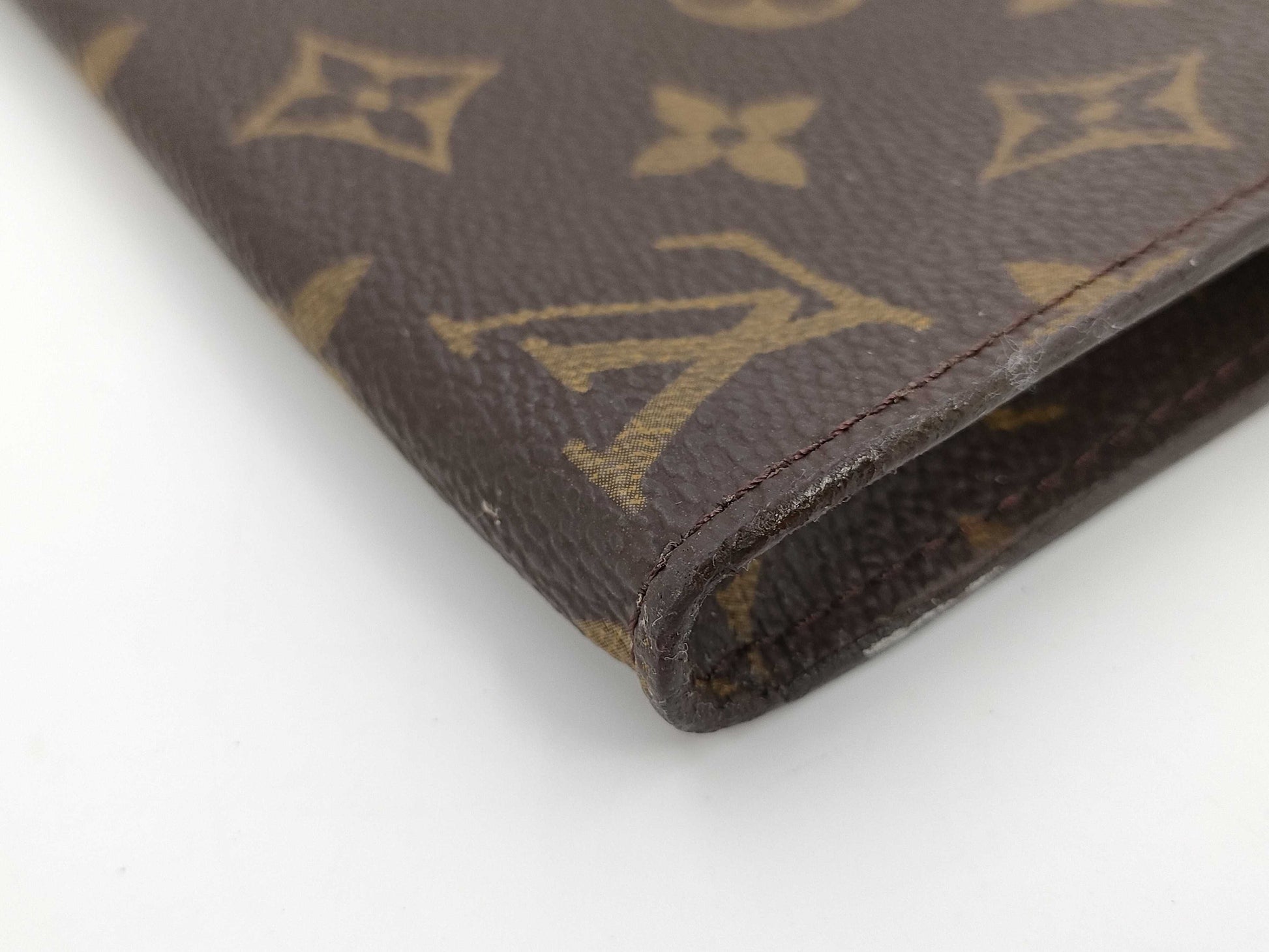 LOUIS VUITTON Monogram Bucket GM Pouch