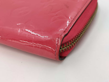 LOUIS VUITTON Vernis Zippy Wallet