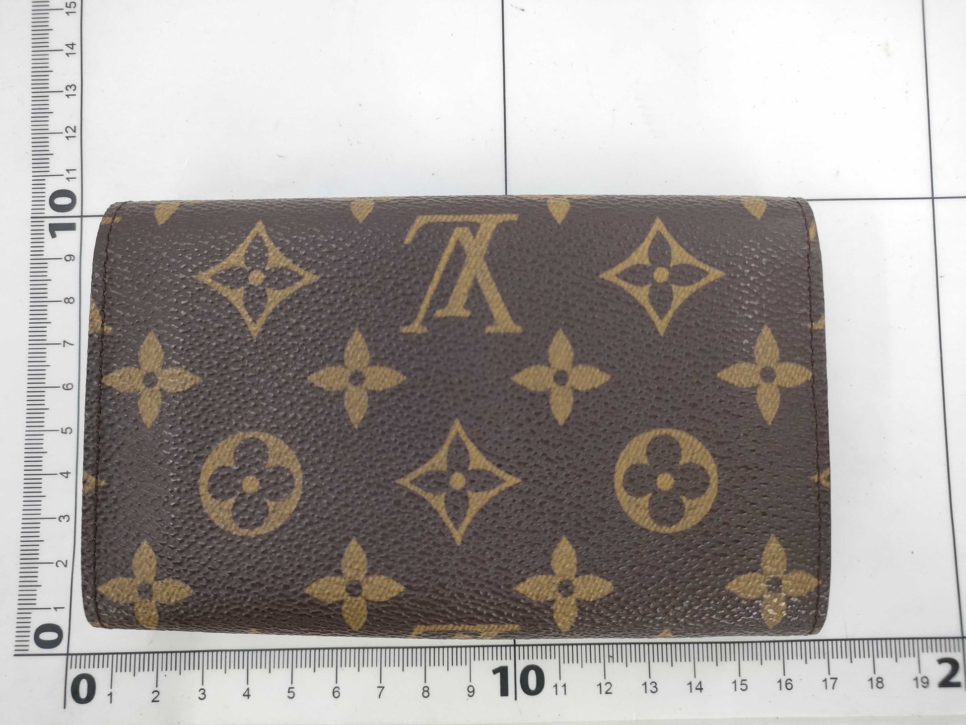 LOUIS VUITTON Monogram Bifold Wallet