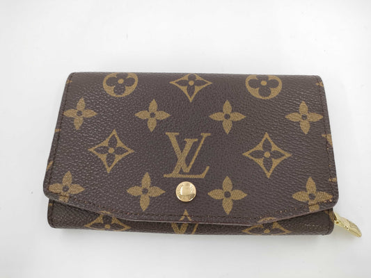 LOUIS VUITTON Monogram Bifold Wallet