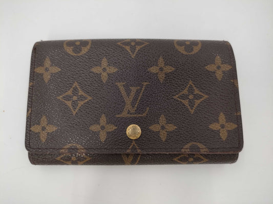 LOUIS VUITTON Monogram Bifold Wallet