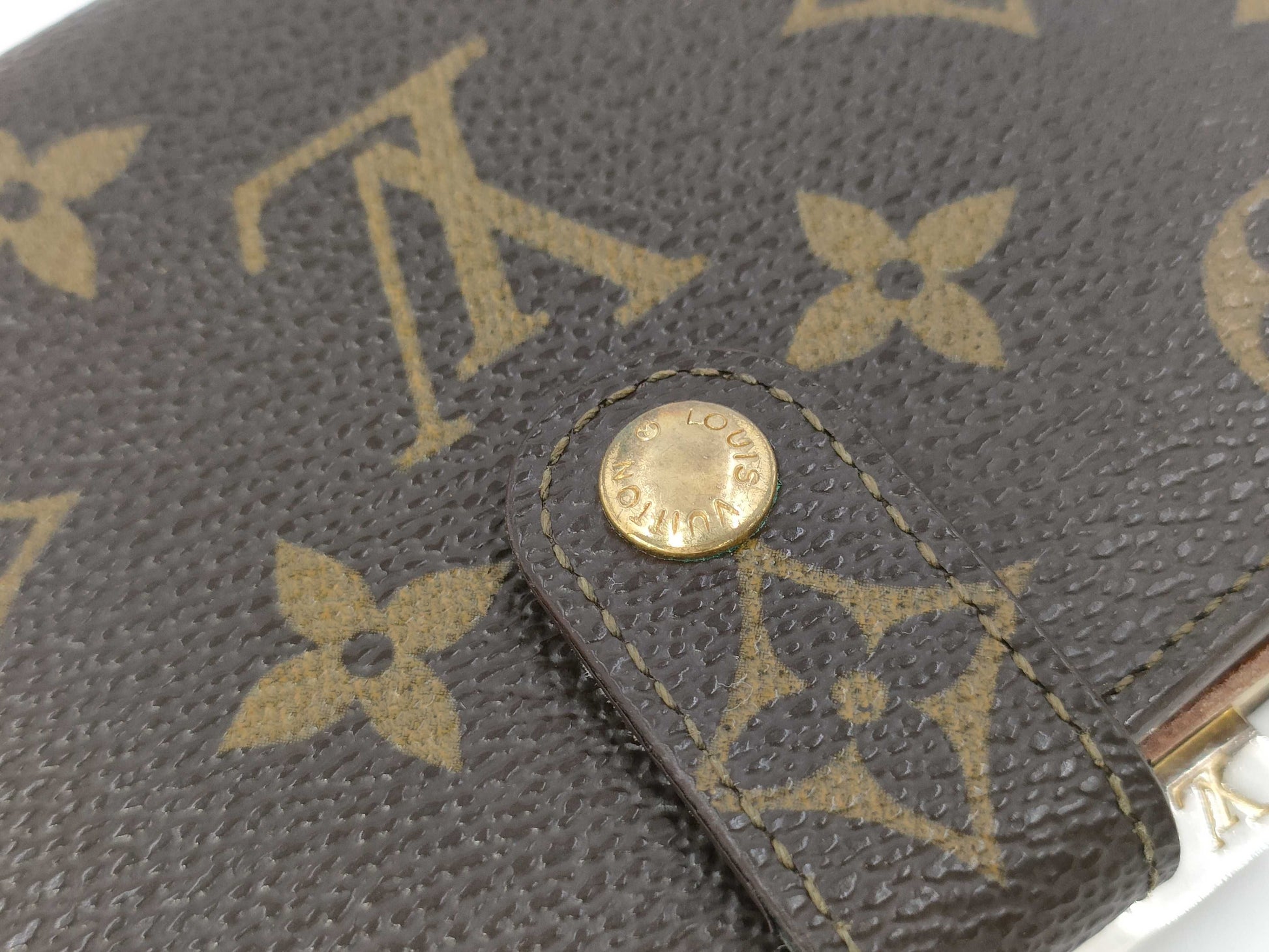 LOUIS VUITTON Monogram Clasp Wallet