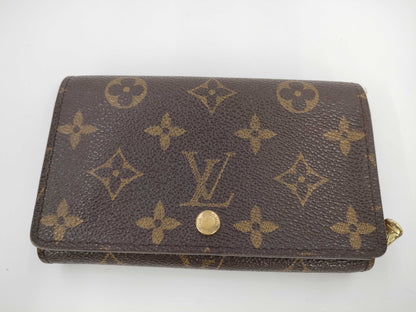 LOUIS VUITTON Monogram Bifold Wallet