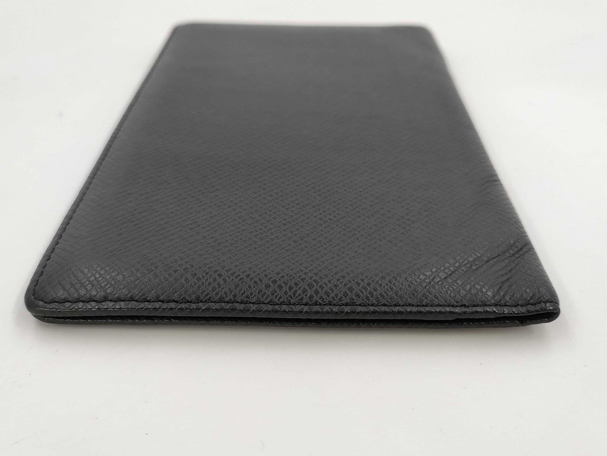 LOUIS VUITTON Taiga Long Wallet Black Billfold