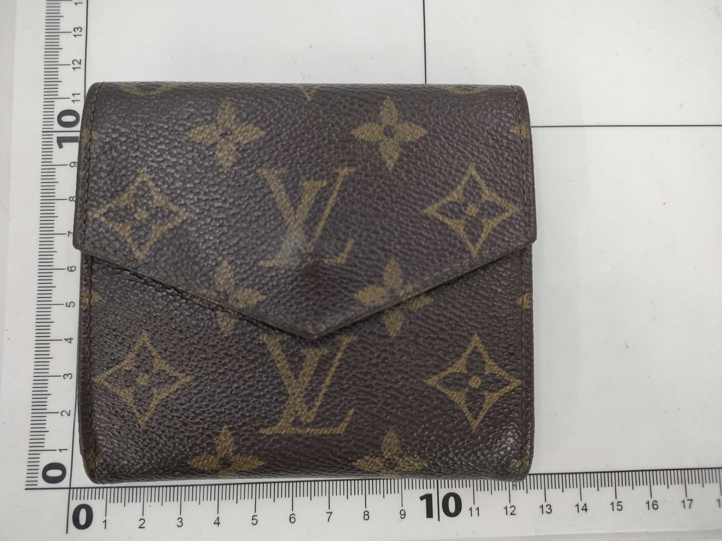 LOUIS VUITTON Monogram Folding Wallet