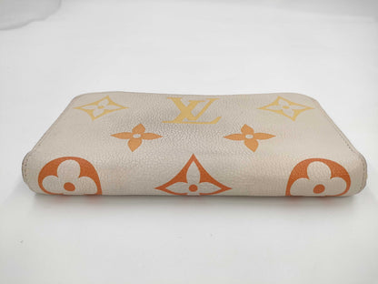 LOUIS VUITTON Monogram Empreinte Zippy Wallet