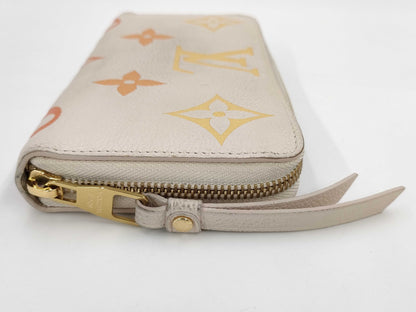 LOUIS VUITTON Monogram Empreinte Zippy Wallet