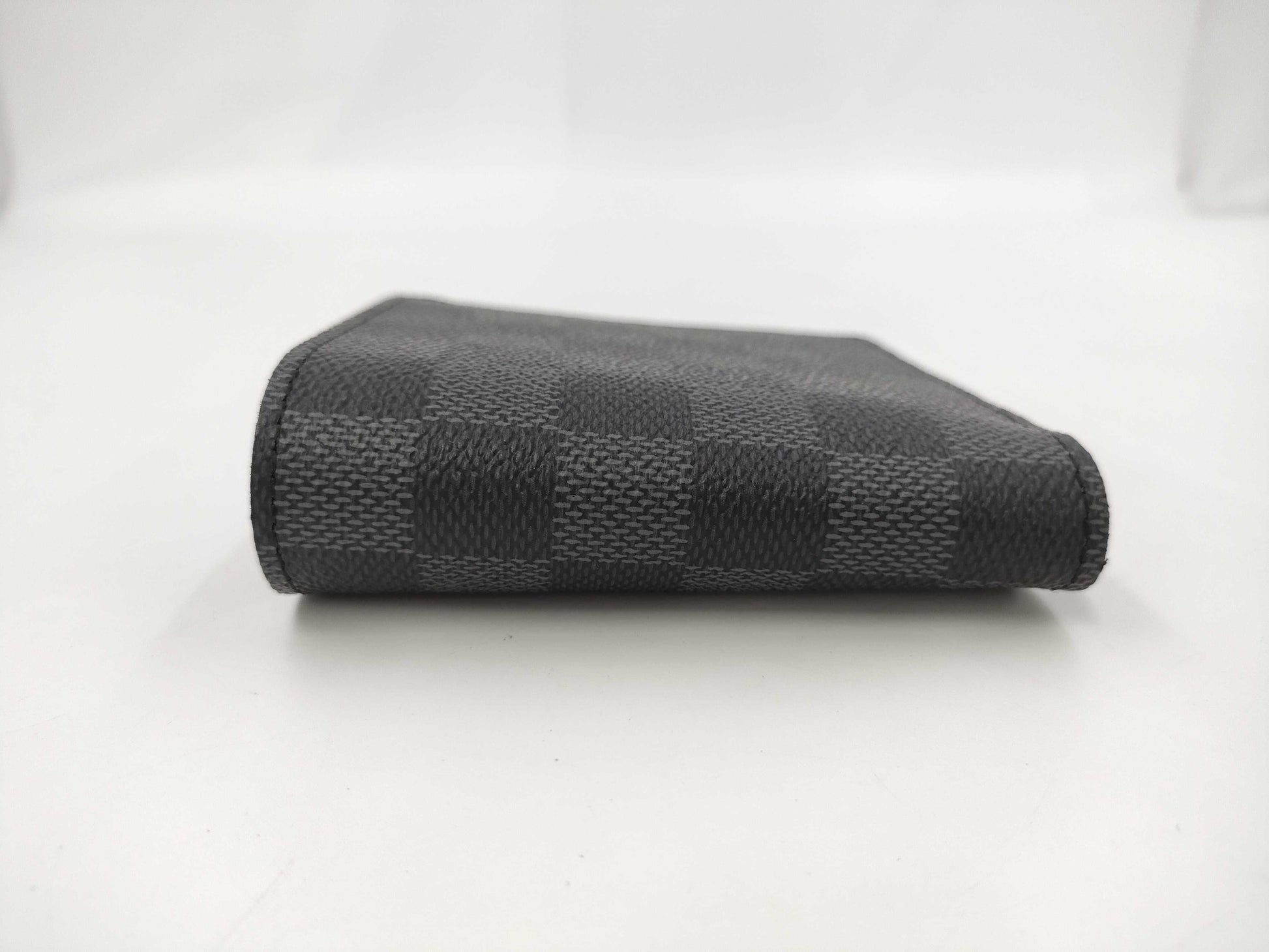 LOUIS VUITTON Damier Graphite Folding Wallet
