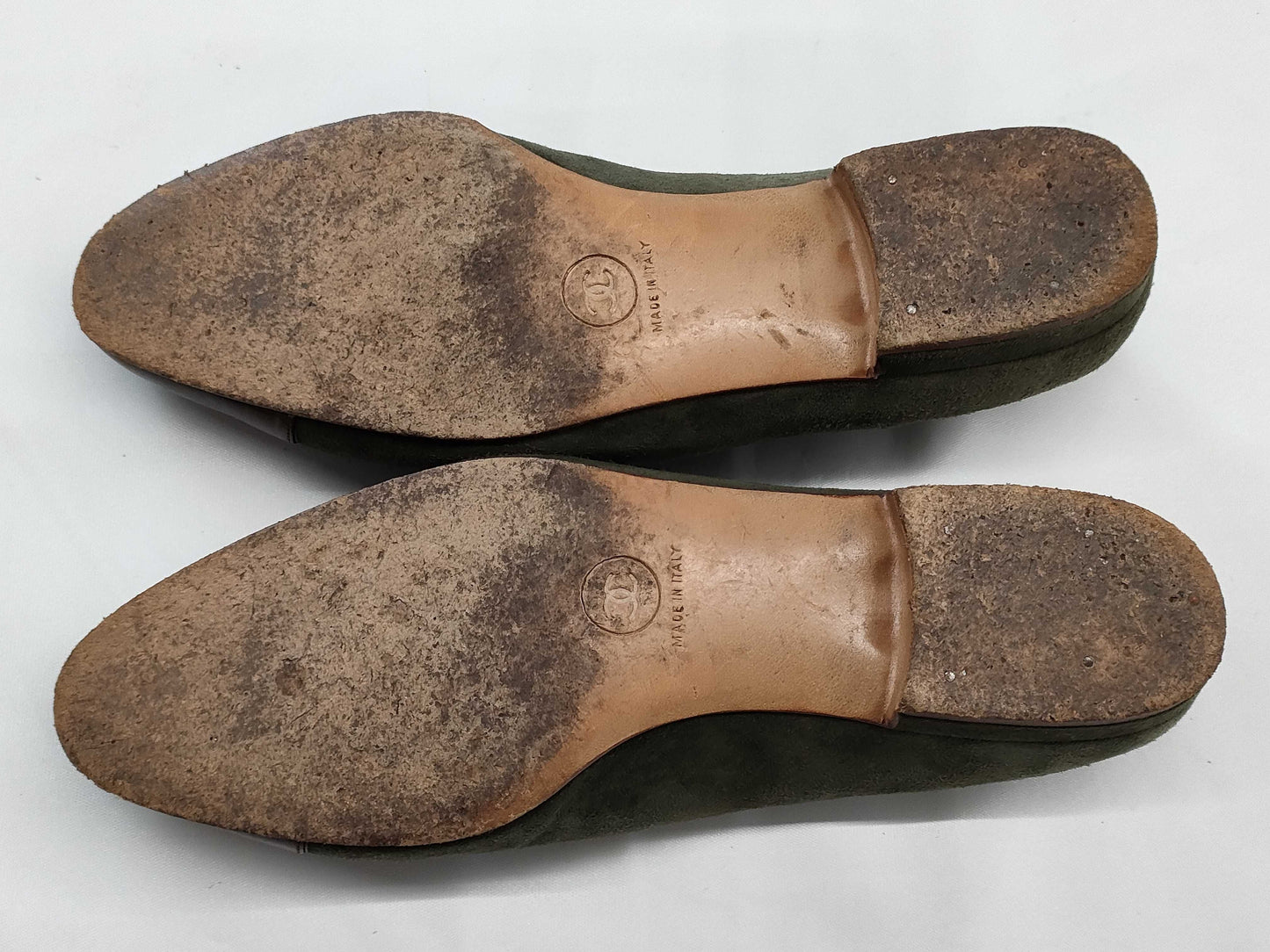 CHANEL Suede Pumps 6 Pumps